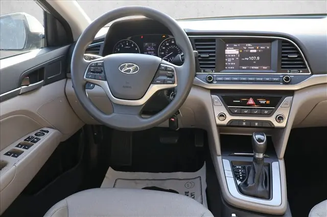 2017 Hyundai Elantra - $11,501