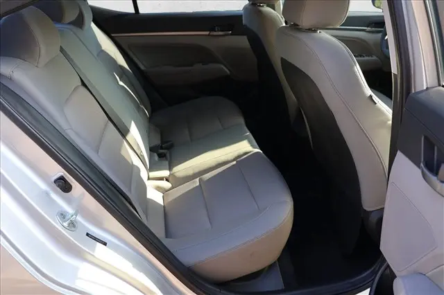 2017 Hyundai Elantra - $11,501