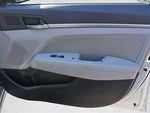 2017 Elantra Thumbnail 29