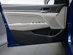2017 Elantra Thumbnail 9