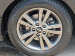 2018 Elantra Thumbnail 10
