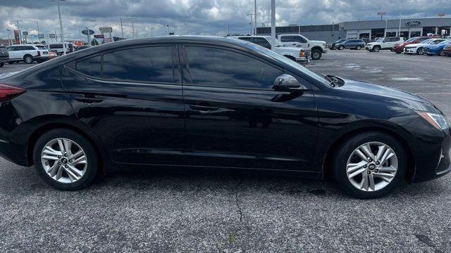 2019 Hyundai ELANTRA Value Edition