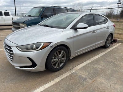 Photo of a 2017 Hyundai Elantra SE 4DR Sedan 6M (us) for sale