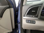 2017 Elantra Thumbnail 13