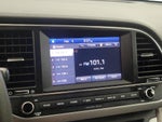 2018 Elantra Thumbnail 15