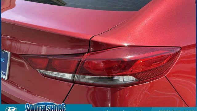 2018 Hyundai ELANTRA Value Edition