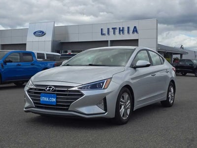 Photo of a 2019 Hyundai Elantra SE 4DR Sedan 6M for sale