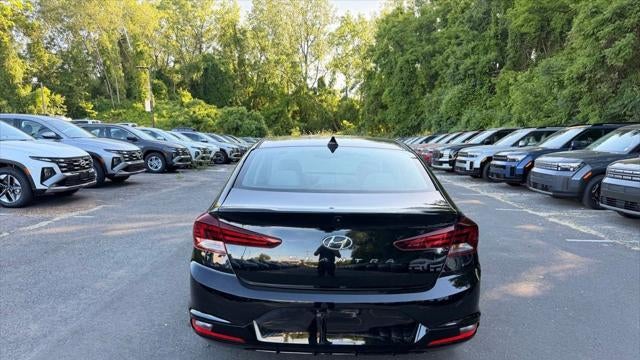 2020 Hyundai ELANTRA Value Edition