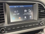 2018 Elantra Thumbnail 19