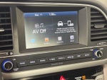 2018 Elantra Thumbnail 18