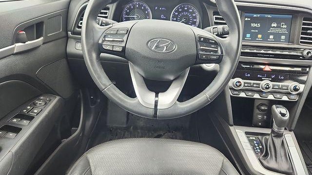 2019 Hyundai ELANTRA Limited