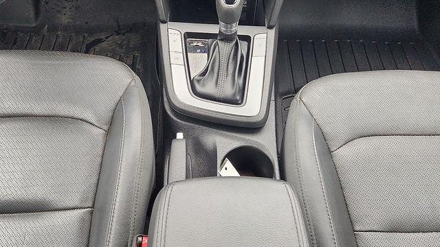 2019 Hyundai ELANTRA Limited