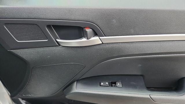 2019 Hyundai ELANTRA Limited