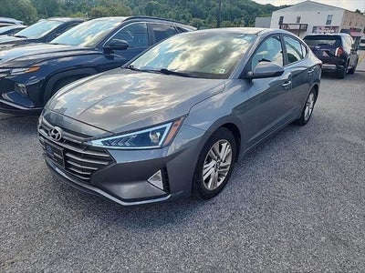 2019 Hyundai Elantra SEL 4DR Sedan