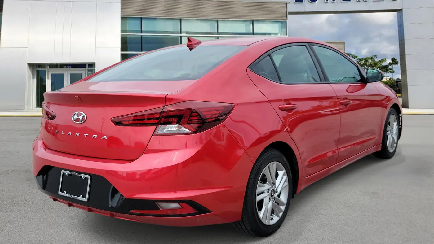 2020 Hyundai ELANTRA SEL
