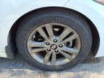 2018 Elantra Thumbnail 9