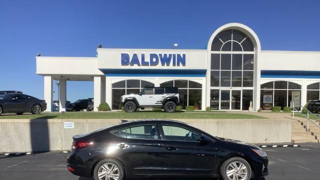 2019 Hyundai ELANTRA SE