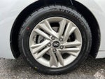 2019 Elantra Thumbnail 16