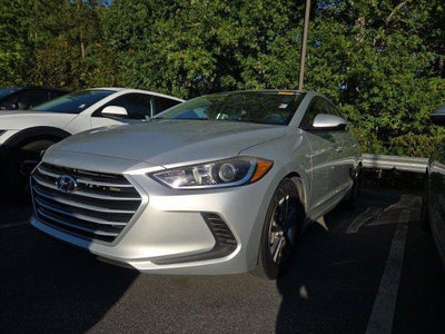 2017 Hyundai Elantra SE 4DR Sedan 6M (us)