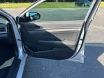 2018 Elantra Thumbnail 29