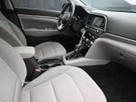 2020 Elantra Thumbnail 25
