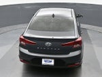 2020 Elantra Thumbnail 34