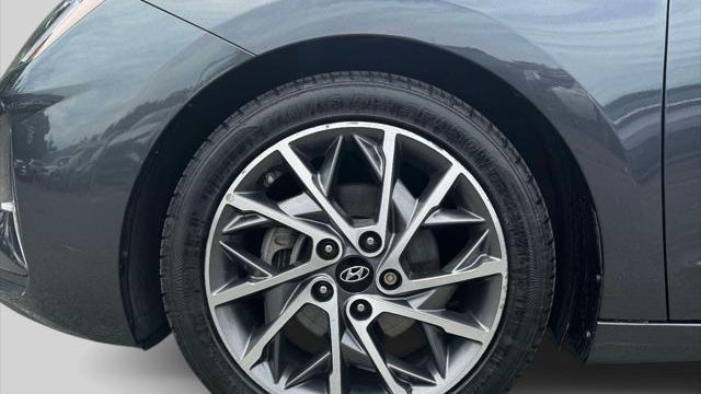 2020 Hyundai ELANTRA Limited