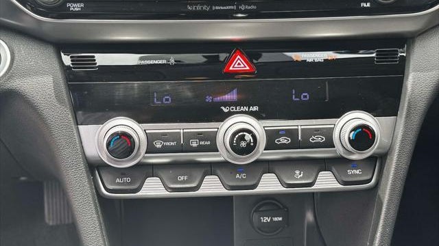 2020 Hyundai ELANTRA Limited