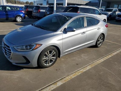 2017 Hyundai Elantra SE 4DR Sedan 6M (us)