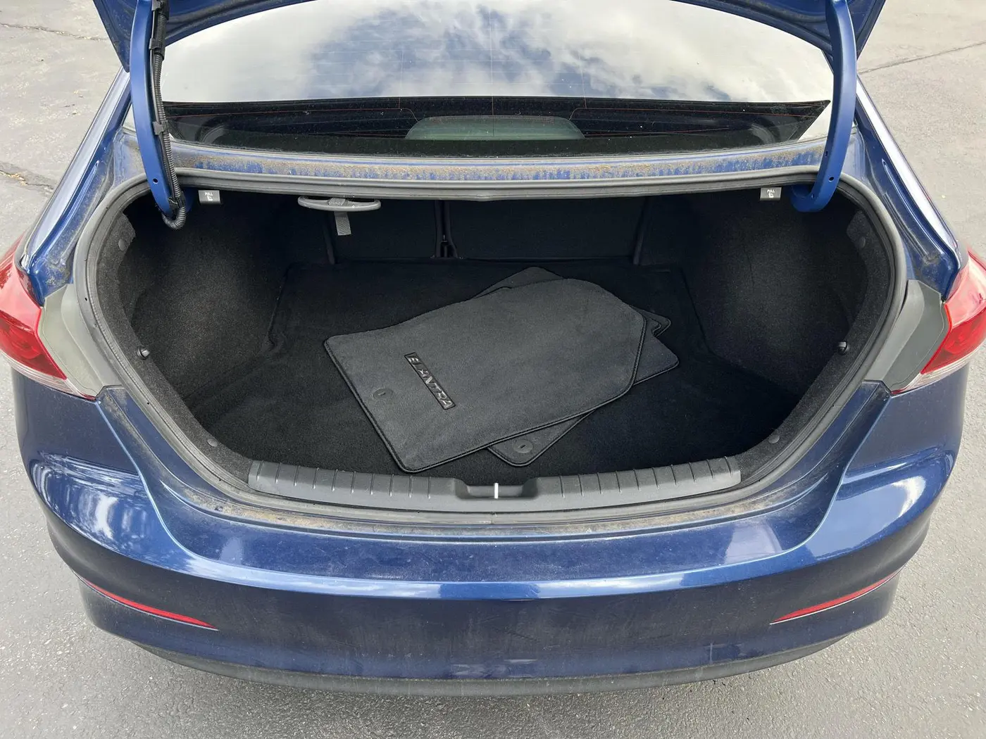 2018 Hyundai Elantra - $8,299