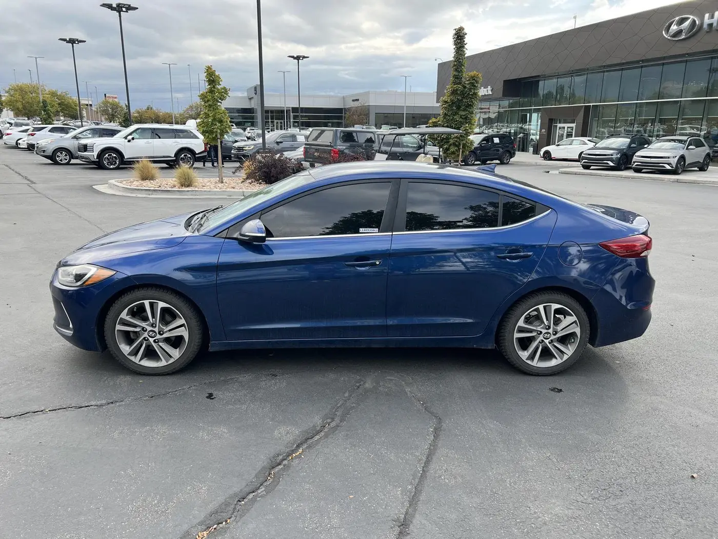 2018 Hyundai Elantra - $8,299