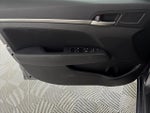 2018 Elantra Thumbnail 10