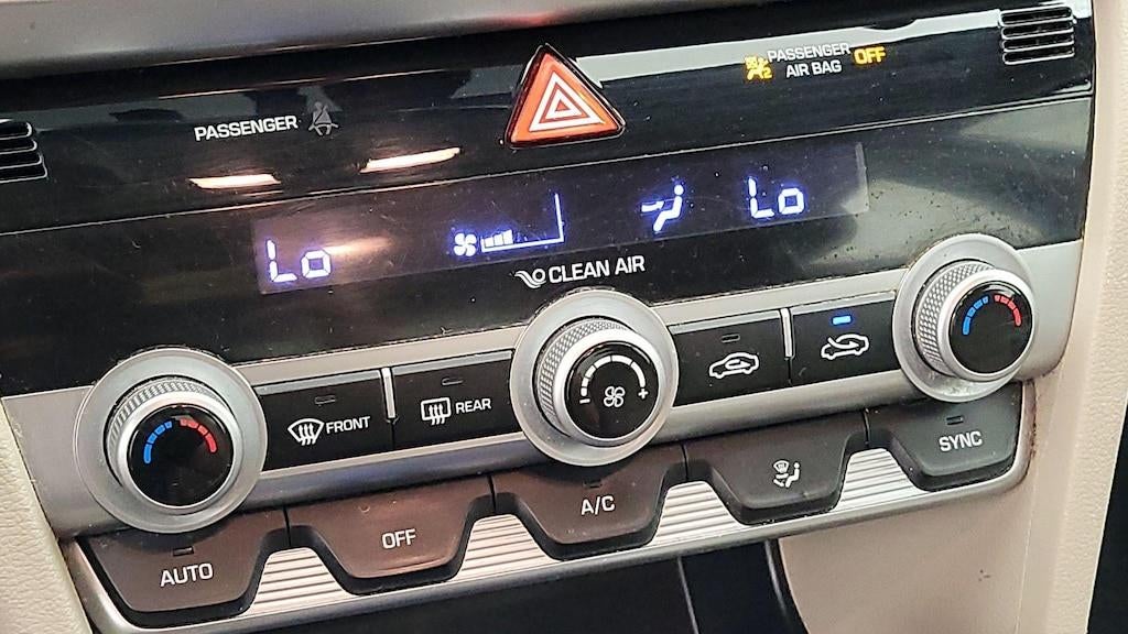2019 Hyundai ELANTRA Value Edition