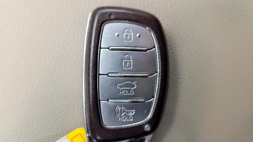2019 Hyundai ELANTRA Value Edition