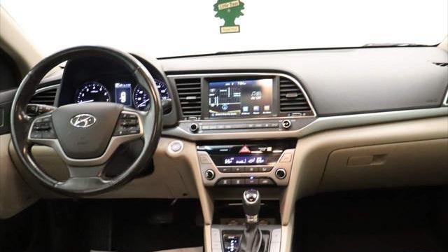 2017 Hyundai ELANTRA Limited