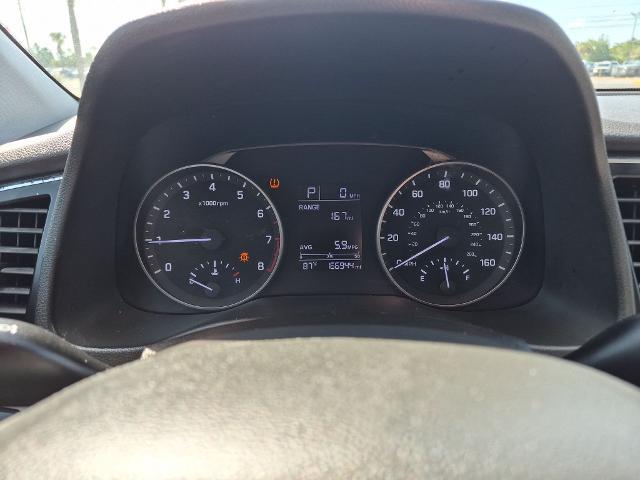 2017 Hyundai Elantra - $8,235