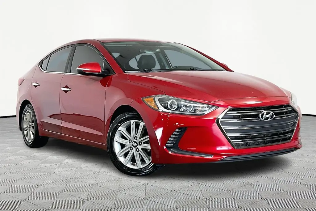 2017 Hyundai Elantra - $9,991