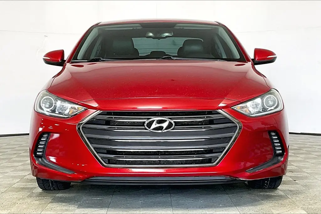 2017 Hyundai Elantra - $9,991