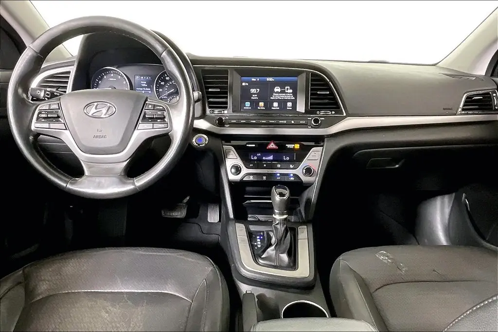 2017 Hyundai Elantra - $9,991