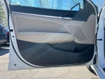 2018 Elantra Thumbnail 13
