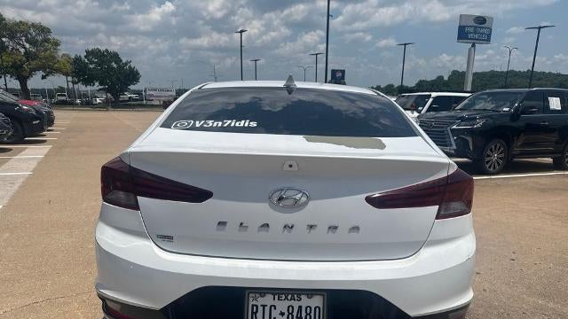 2020 Hyundai ELANTRA SEL