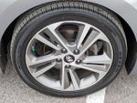 2017 Elantra Thumbnail 9