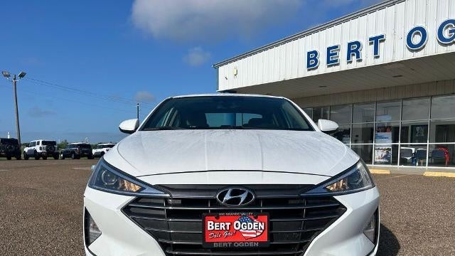 2019 Hyundai ELANTRA SE