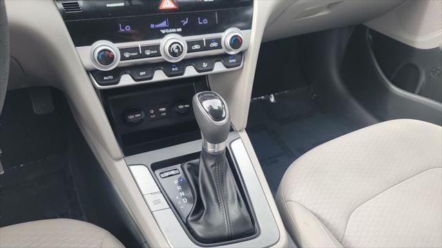 2020 Hyundai ELANTRA SEL