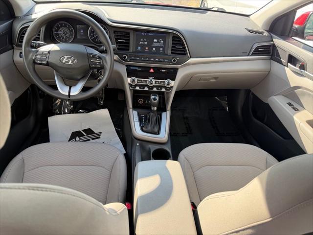 2020 Hyundai Elantra - $17,194