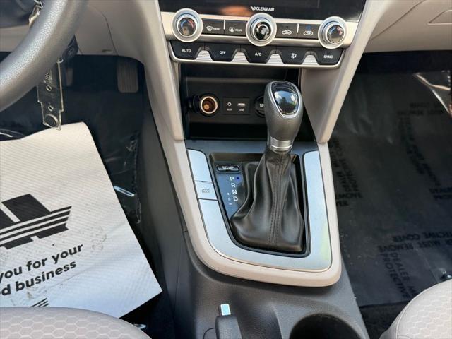 2020 Hyundai Elantra - $17,194