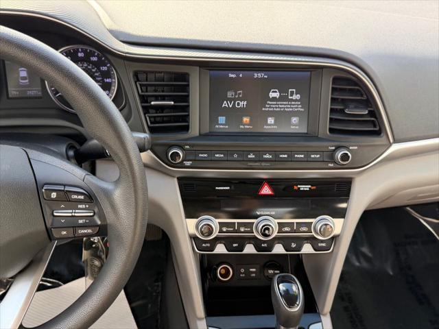 2020 Hyundai Elantra - $17,194