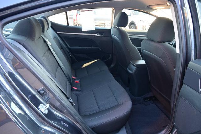 2020 Hyundai Elantra - $15,497