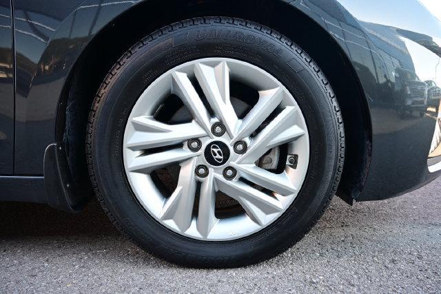 2020 Hyundai Elantra - $15,497