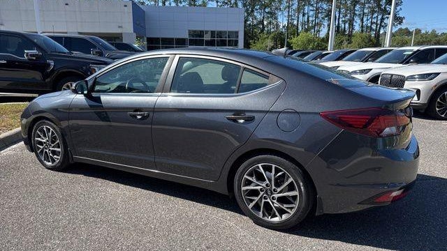 2020 Hyundai ELANTRA Limited